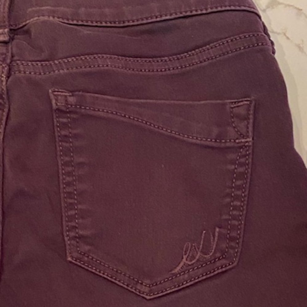 Womens jeans - Picture 2 of 3